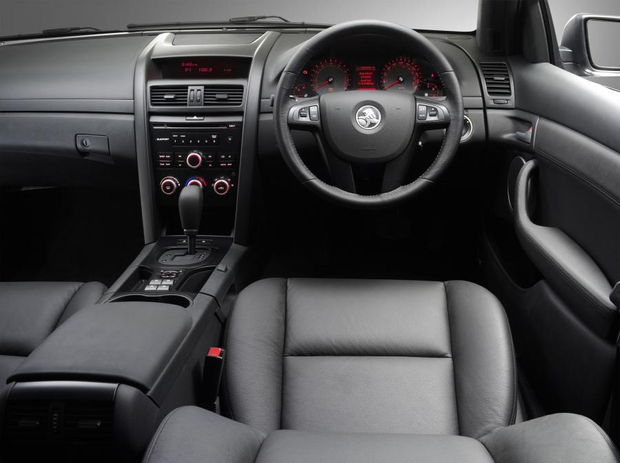  Holden Commodore SV6 2006 года  (фото 29 из 49)